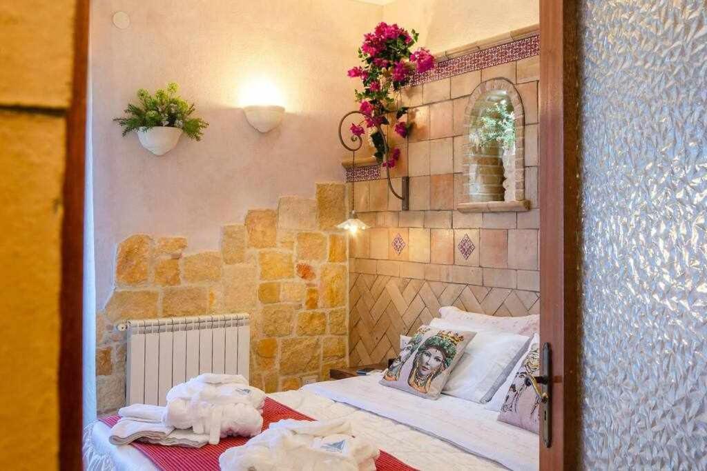 Casa Della Giara Parcheggio Supermercato A 200M Giarre Kültér fotó
