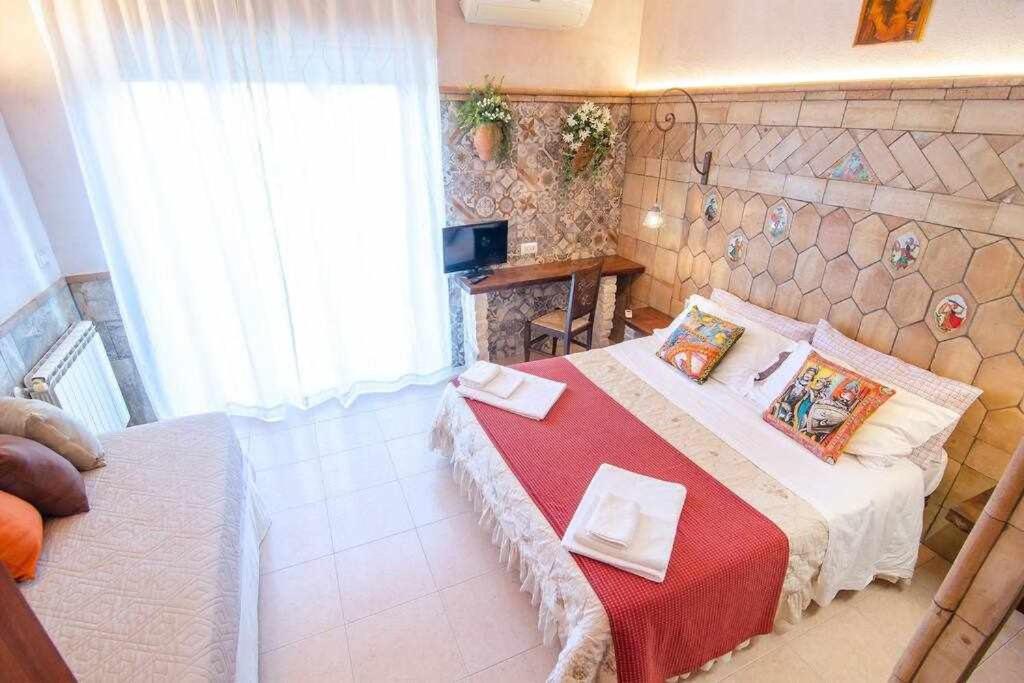 Casa Della Giara Parcheggio Supermercato A 200M Giarre Kültér fotó