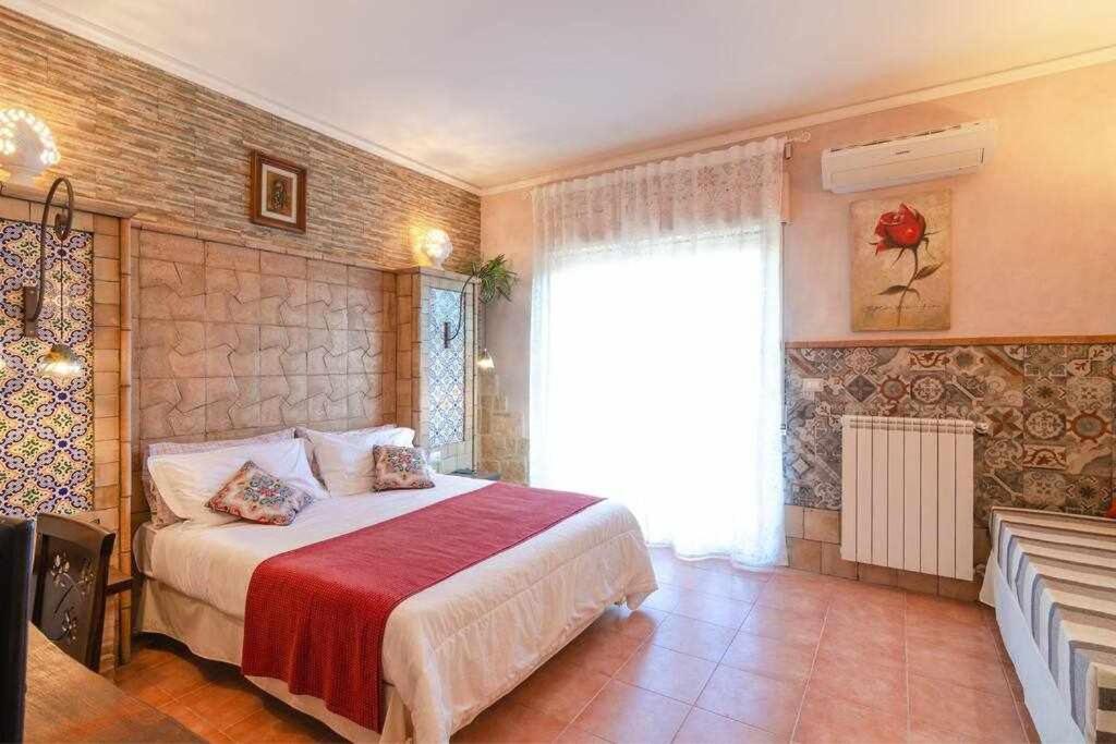 Casa Della Giara Parcheggio Supermercato A 200M Giarre Kültér fotó